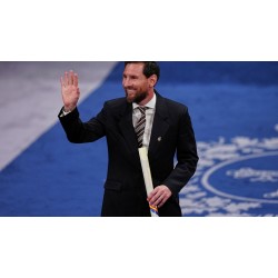 Lionel Messi bliver den første spiller i fodboldhistorien til at vinde Prinsesse af Asturias Sportspris Lionel Messi bliver den første spiller i fodboldhistorien til at vinde Prinsesse af Asturias Sportspris